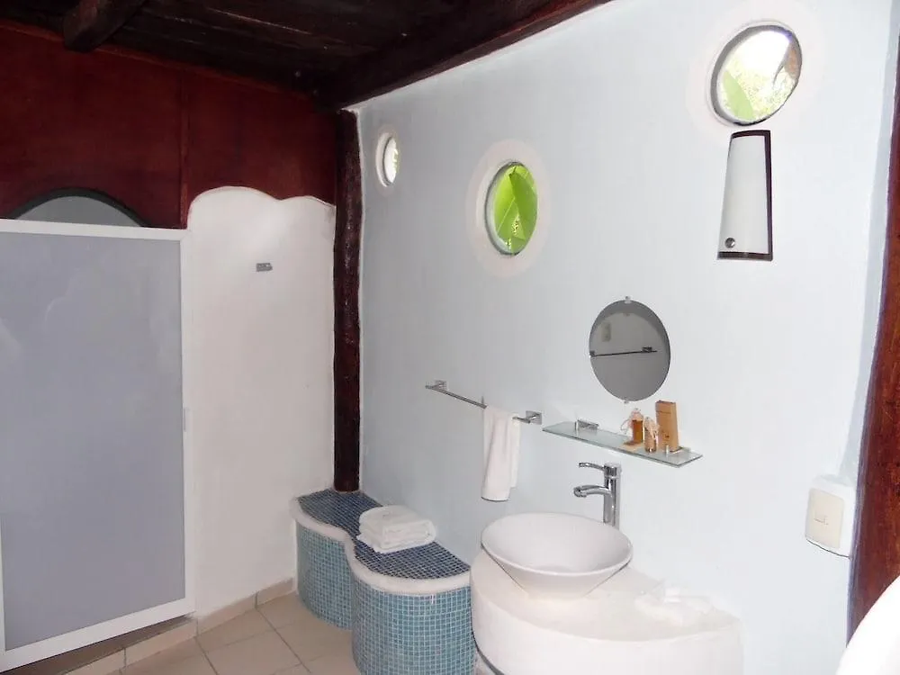Kambulum Nature Eco-Villas Riviera Maya 2*, Tulum Mexiko